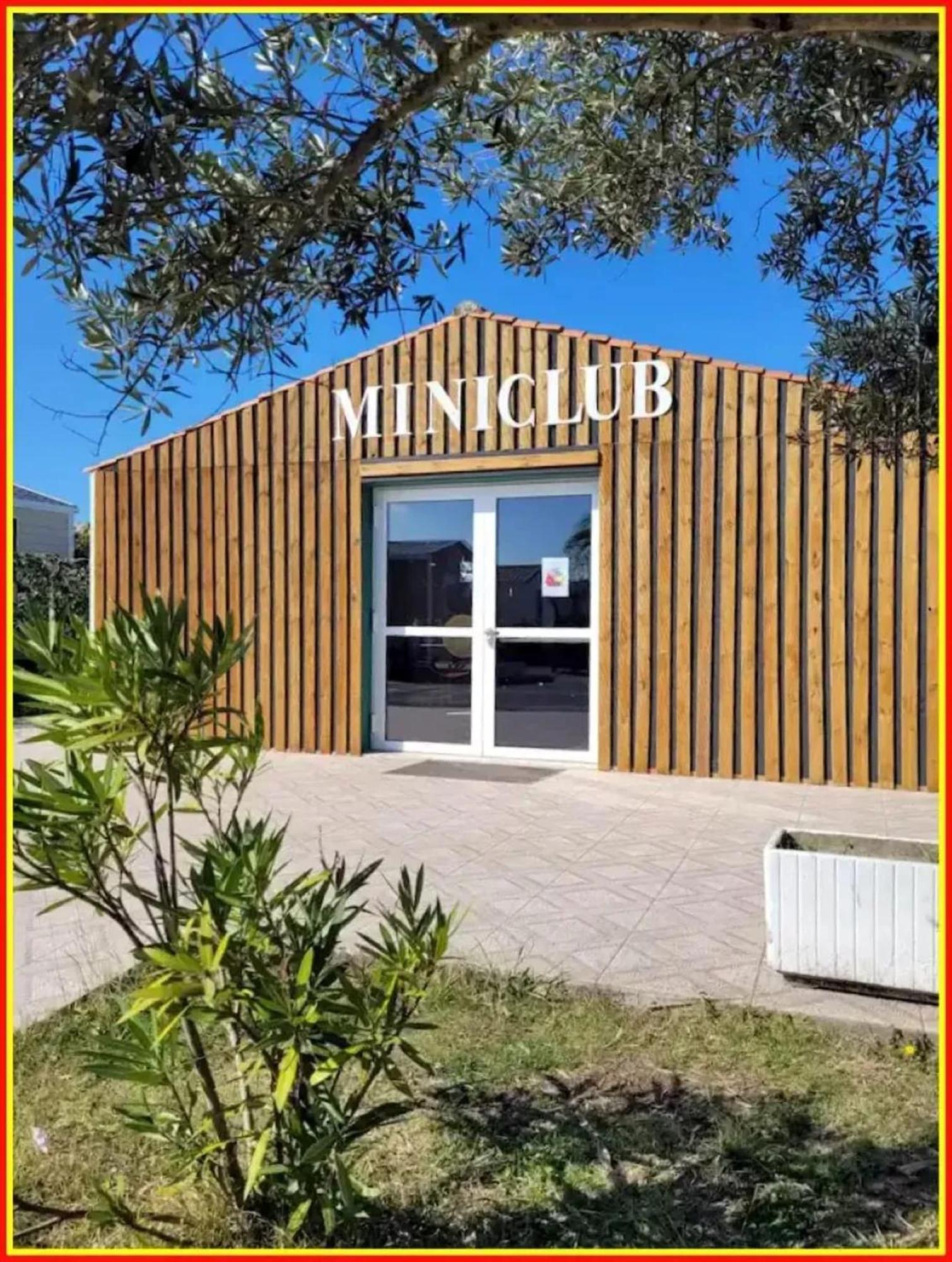 Bungalow De 2 Chambres Avec Piscine Partagee Sauna Et Terrasse A Saint Denis D'Oleron A 1 Km De La Plage Buitenkant foto