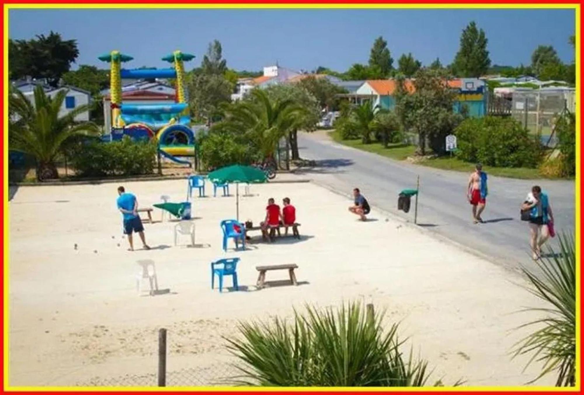 Bungalow De 2 Chambres Avec Piscine Partagee Sauna Et Terrasse A Saint Denis D'Oleron A 1 Km De La Plage Buitenkant foto