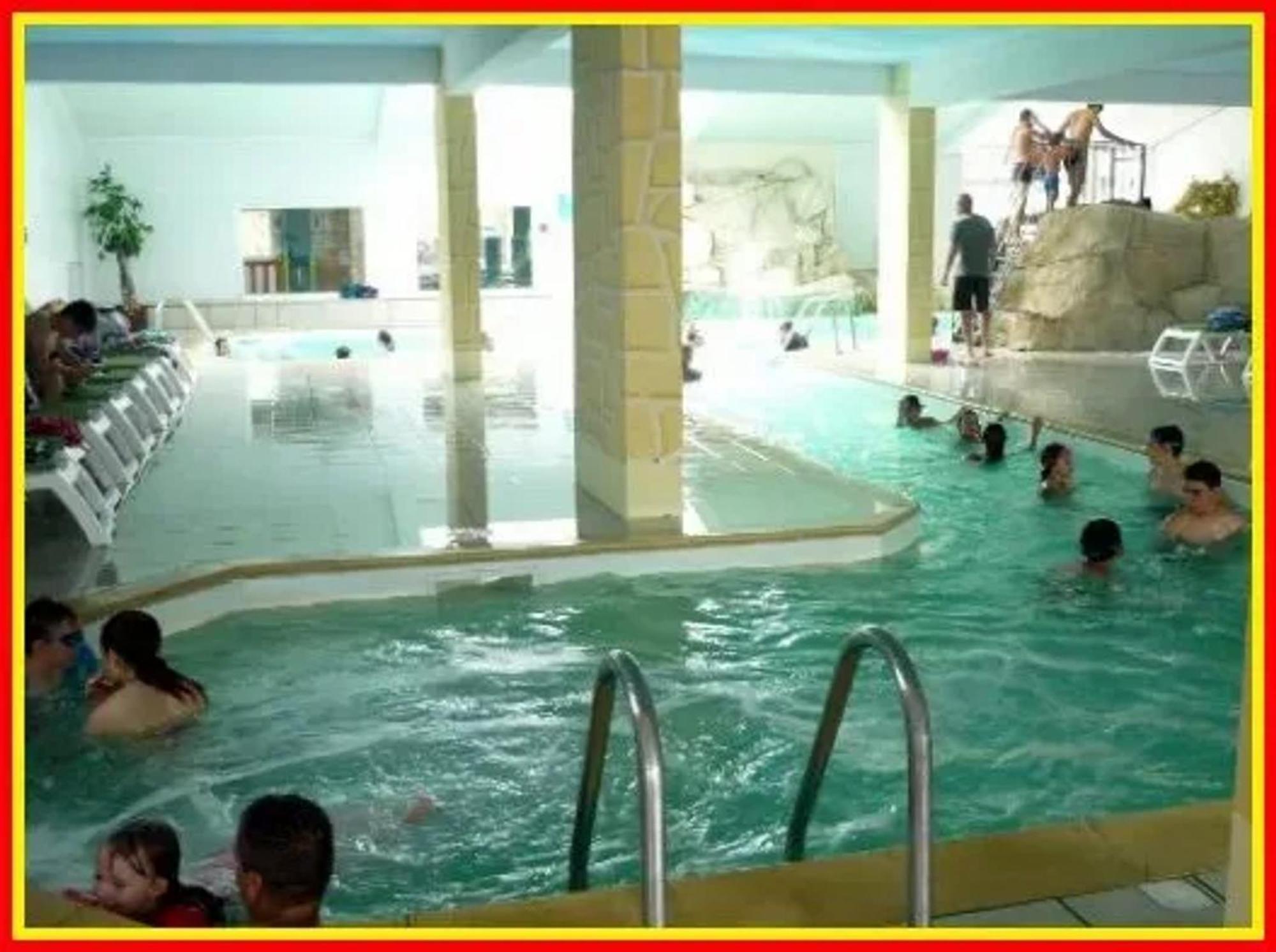 Bungalow De 2 Chambres Avec Piscine Partagee Sauna Et Terrasse A Saint Denis D'Oleron A 1 Km De La Plage Buitenkant foto